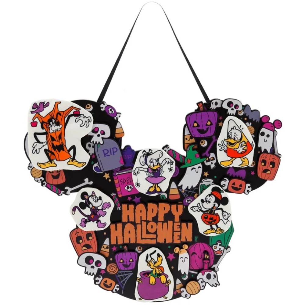 Disney Parks 2022 Mickey Mouse and Friends ''Happy Halloween” Door Wreath NEW